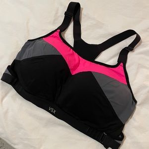 VSX Victoria’s Secret sports bra 38D